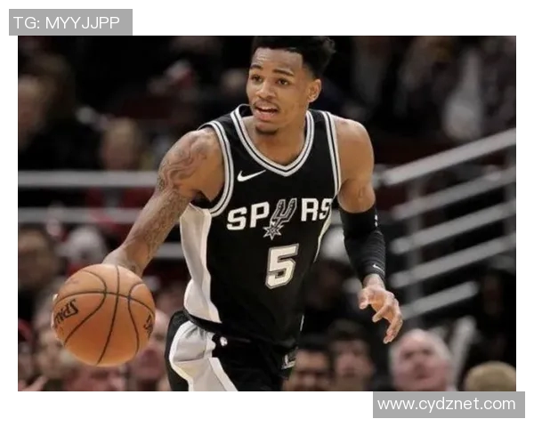 迈阿密小伙约维奇签新合同感谢球迷支持晒幸福合影