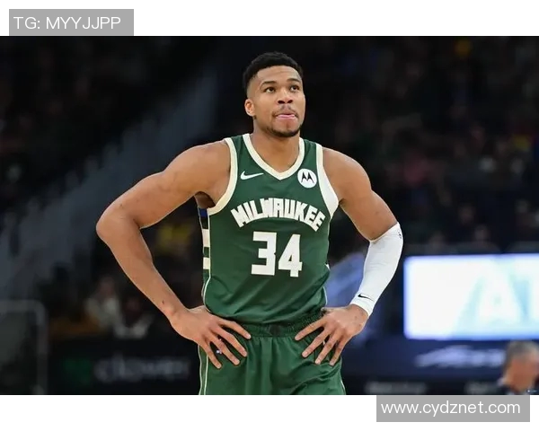 雄鹿主场力开云克公牛:字母哥统治篮下 雄鹿主场力开云克公牛:字母哥统治篮下