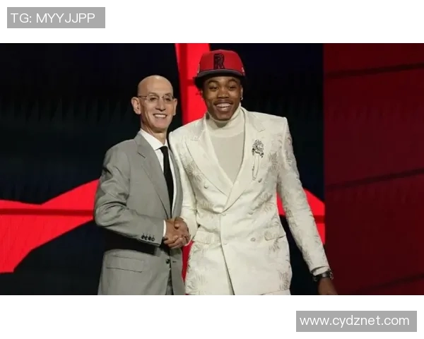 Windhorst：勇士在字母交易中占据有利位置 他们最多能拿出4首轮