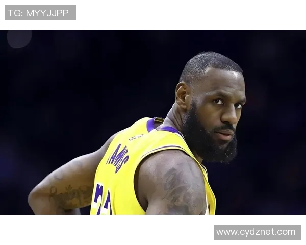 美媒晒詹姆斯合成图：22届全明星，这样的球员以后不会再有